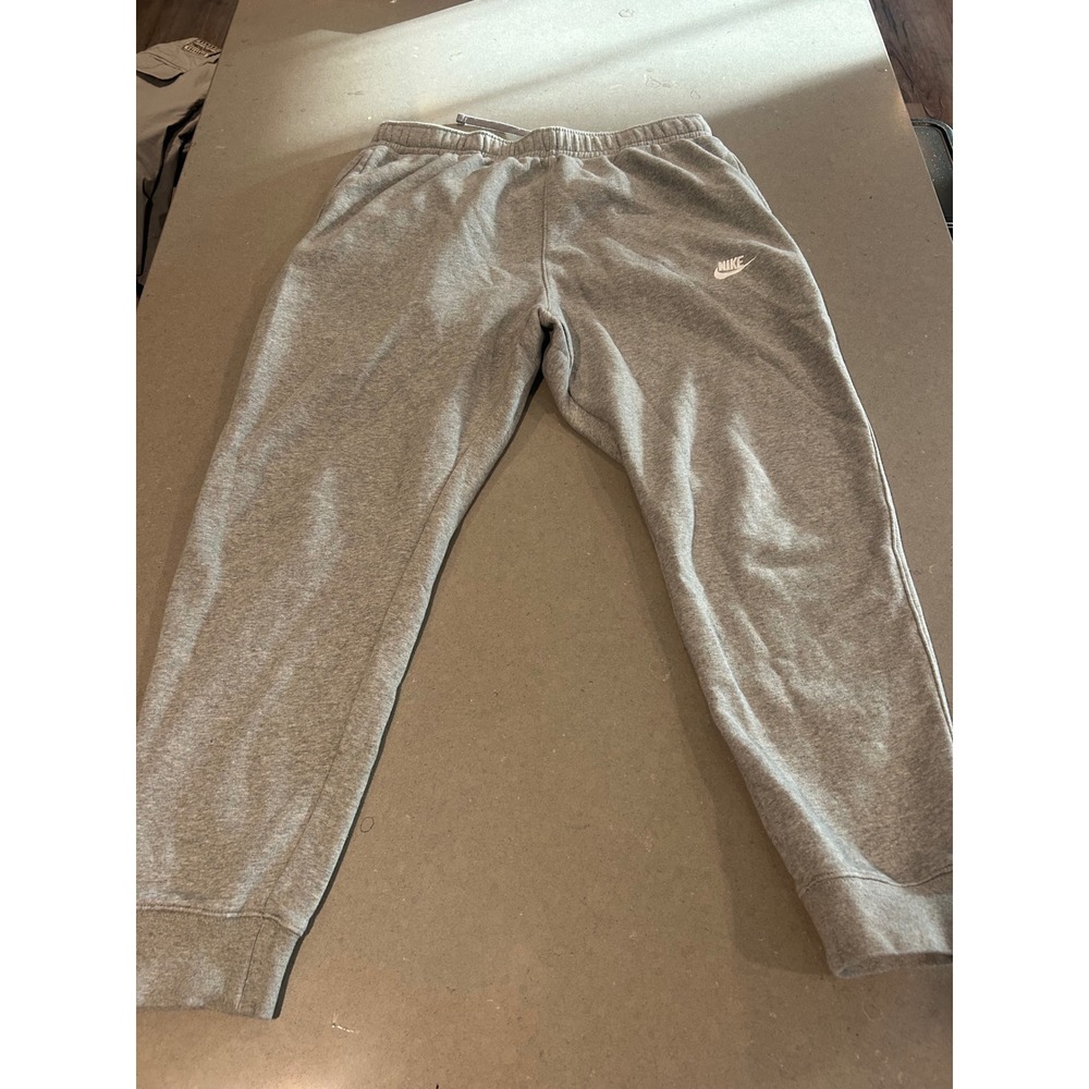 Nikeβ Mens XL Sportswear Club Fleece Joggers Gray Sweatpants